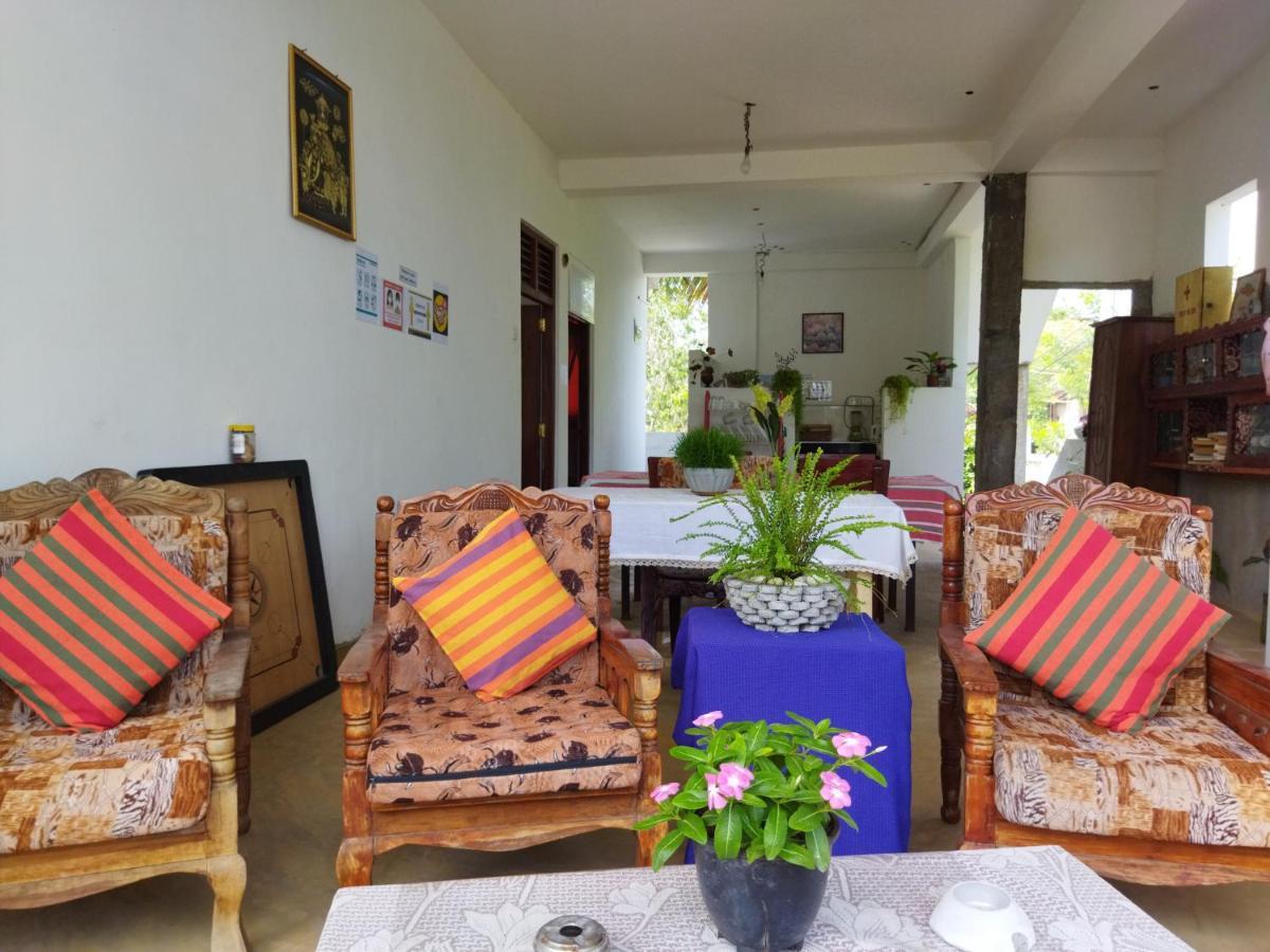 Rusara Guest Home Weligama Exterior photo