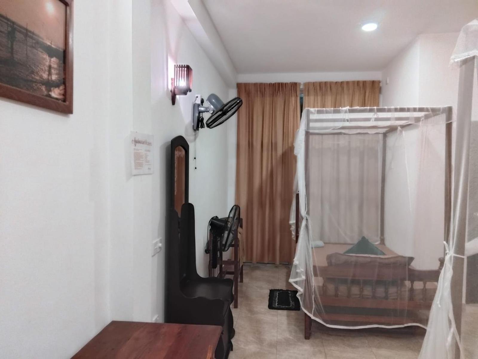 Rusara Guest Home Weligama Exterior photo